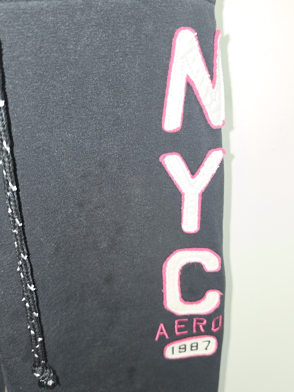 Aeropostale Black Track Pants with Pink NYC Logo - Picture 2 of 5